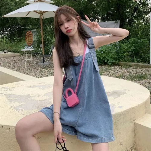 Bib shorts summer 2024 new style petite salt thin large size Korean jeans women's student pants