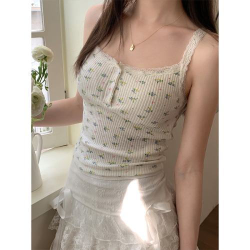 Actual shot of spring and summer lace straps with breast padding camisole women's new pure desire small floral slim-fitting top