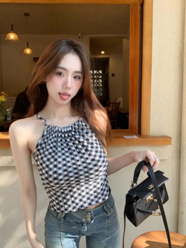 Real shot~Summer new sweet and spicy plaid small camisole Korean style outer wear halter neck slim top