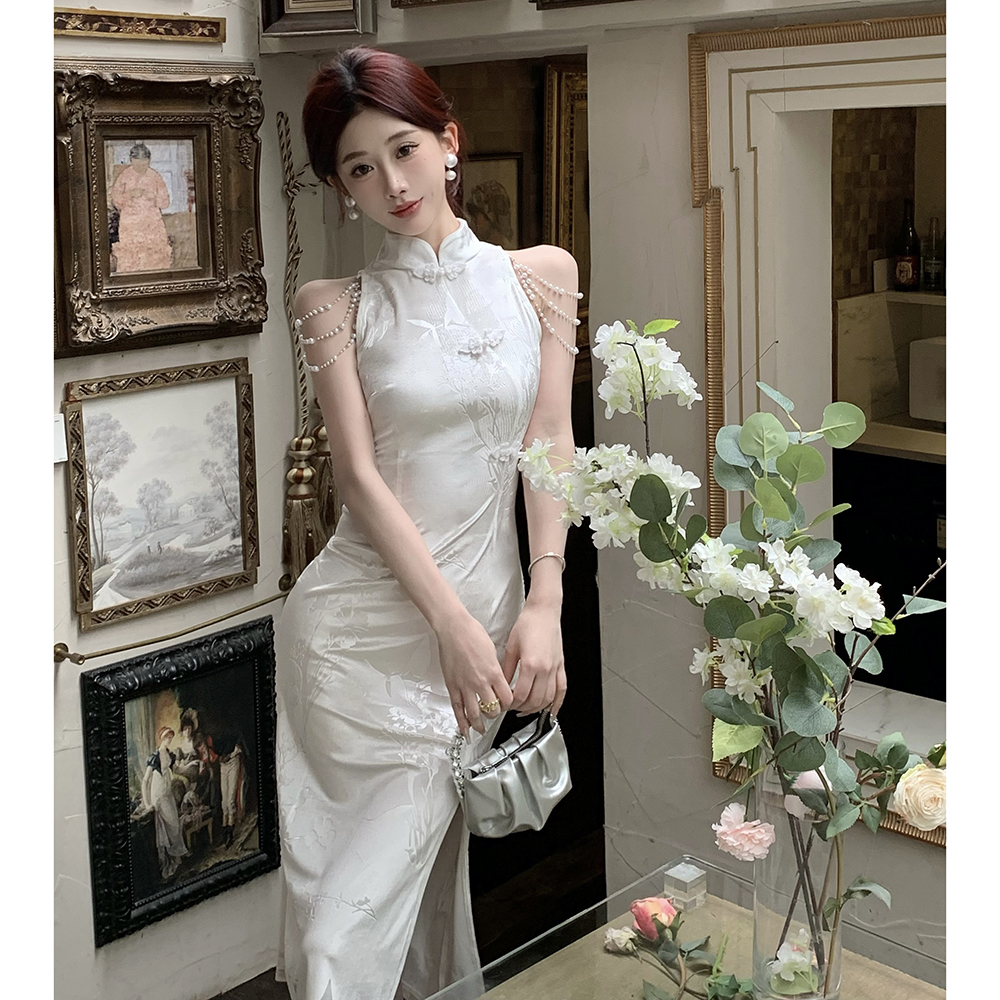 Actual shot of the new ladylike style velvet embossed pendant pearl improved girl's cheongsam dress