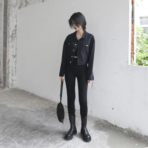 2024 New Early Spring Retro Street Loose Black Short Denim Jacket Women's Versatile Jacket Long Sleeve Top