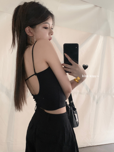 Real shot of hot girl wearing breast padded backless camisole women's summer inner top