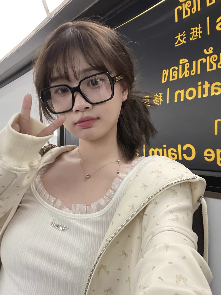 CUTEioi 必buy少女感波點花邊內搭坑條背心