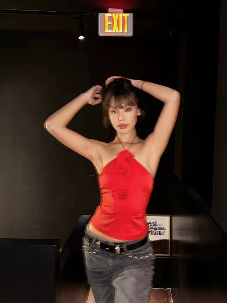 VanessaLab聖誕年會紅色緞面可拆卸玫瑰花掛脖性感背心內搭上衣女