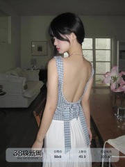 Celebrity Hall Plaid Vest Women's 2024 New Summer Inner Blue Bottom Hot Girl French Chic Sleeveless Top