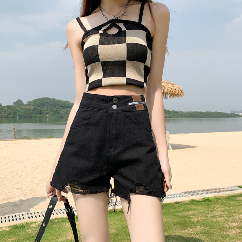 The king's crazy pants and hairy beard are retro!  ~High-waisted slim casual hot pants for women summer new A-line denim shorts