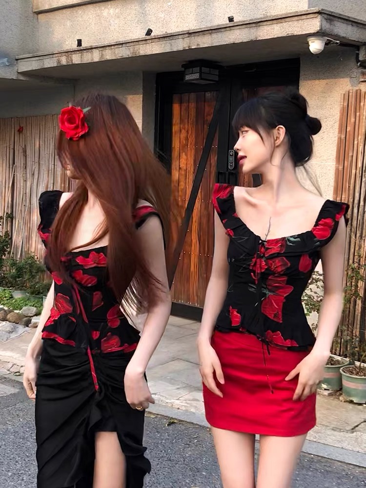 12YE紅色小飛袖上衣女夏季短款設計感方領襯衫純欲甜辣泰式小吊帶