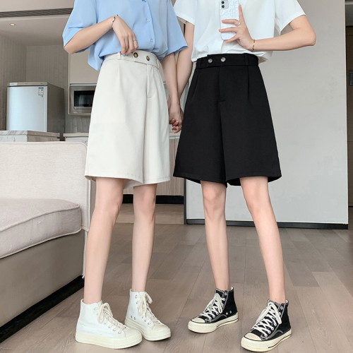 Real shot of suit shorts for women in summer, thin, loose, high-waisted, a-line, wide-leg, five-point pants, straight-leg Hong Kong style mid-pants