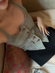 獨特别致牛仔背心女春夏外穿無袖美背2024新款掛脖修身打底衫上衣