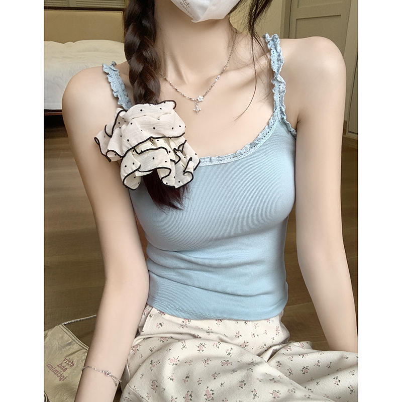 Real shot of dopamine low-neck lace outer camisole bottoming vest for women in summer slim-fitting short sweet top