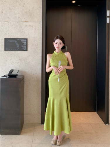 Real shot!  New Chinese style cheongsam dress summer improved halterneck sleeveless cheongsam dress national style long dress