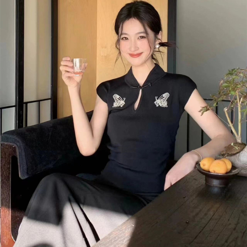 New Chinese style butterfly embroidery half-high collar short-sleeved T-shirt for women slimming and high-end retro national style knitted top