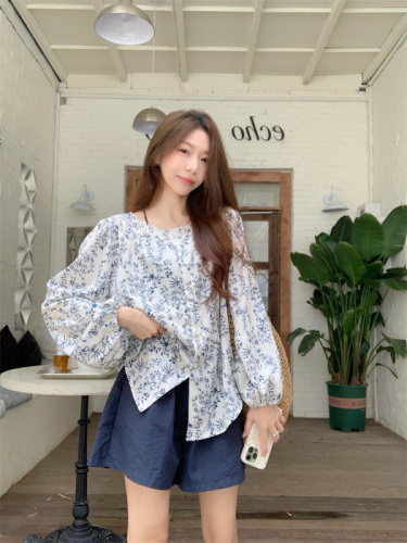 66055+66056 Large size sun protection summer lazy floral long-sleeved shirt + casual loose shorts two-piece set