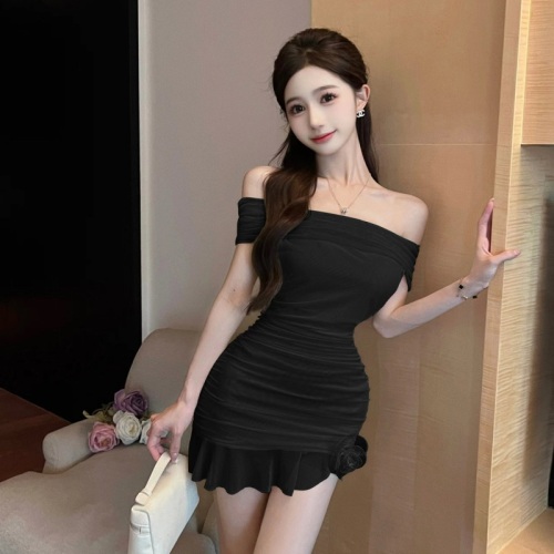 Real shot of pure lust sexy slim stretch mesh ruffled off-shoulder hip skirt one-line collar bottoming dress