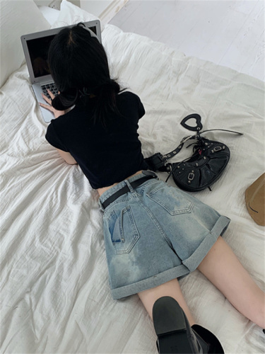 Real shot of distressed high-waist jeans for women 2024 new slim a-line pants summer hot girl shorts hot pants ins trend