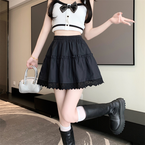 Real shot of white lace short skirt, versatile high-waisted skirt