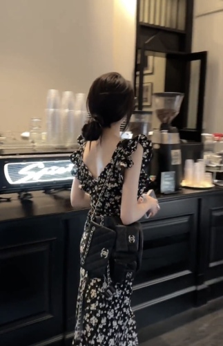 Tea break date rose floral black dress women's new French niche slimming mid-length ruffle skirt