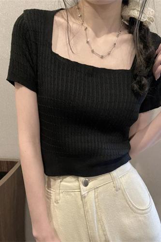 Real shot of French gentle square collar exposed collarbone loose versatile heavy-duty twist short knitwear for women