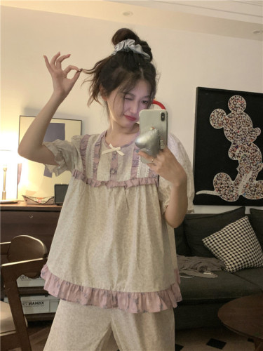 Real shot of Korean version of sweet and fresh cotton printed ruffles with contrasting colors summer short-sleeved trousers home wear set