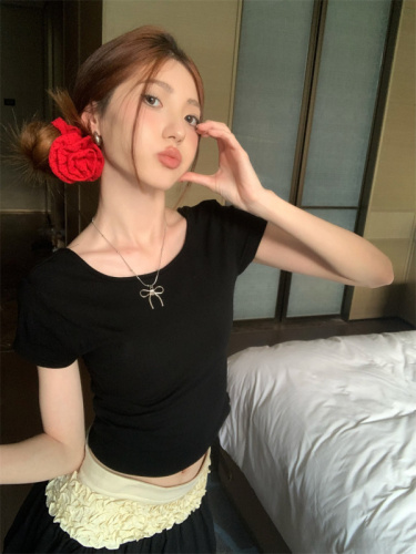 Actual shot of bow-knot backless short-sleeved + lace ballet-style design A-line skirt two-piece set