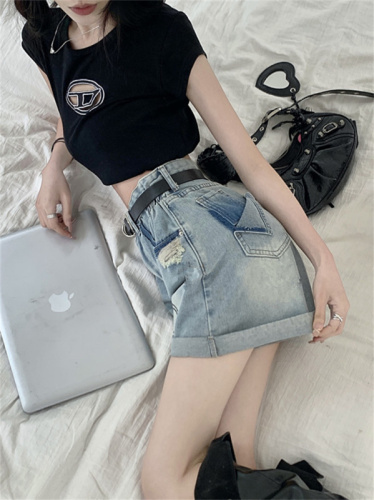 Real shot of distressed high-waist jeans for women 2024 new slim a-line pants summer hot girl shorts hot pants ins trend