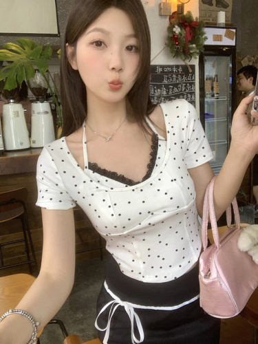 Actual shot of 2024 new summer clothes for fat mm, versatile slimming lace edge polka dot camisole pure lust style top T-shirt