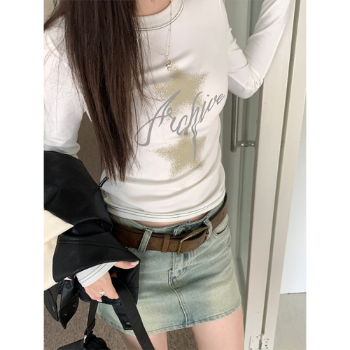 Real shot of personalized gender-specific star printed letter round neck top in early spring loose slimming hot girl topstitch T-shirt
