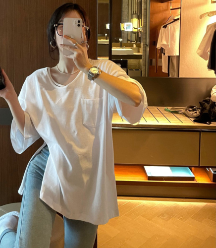Real shot of Korean chic oblique shoulder strap pocket U-neck mid-length basic loose T-shirt