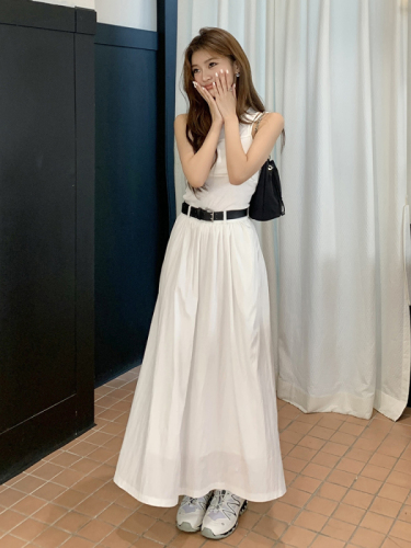 Actual shot of 2024 summer new style high-waisted slim white mid-length skirt with feminine temperament and versatile a-line long skirt