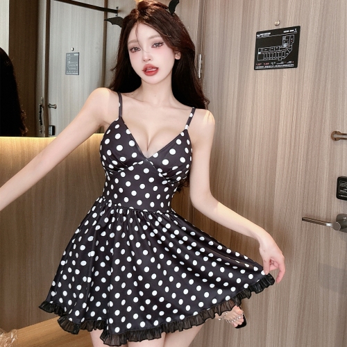 Real shot of sexy polka-dot print big swing suspender bottoming waist dress