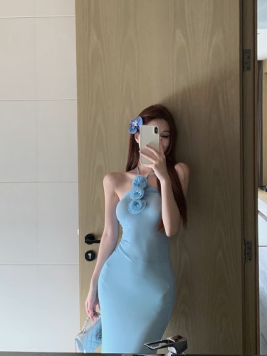 Real shot of aqua blue cool goddess mesh hip-covering long skirt