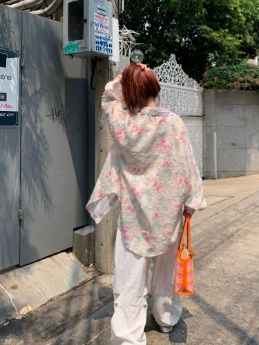 Real shot 2024~American fashionable three-dimensional floral print long-sleeved loose shirt with floral design sun protection