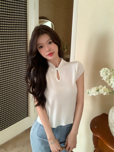 Actual shot of new Chinese-style national style new summer short-sleeved knitted lady's button-up stand-up collar design top