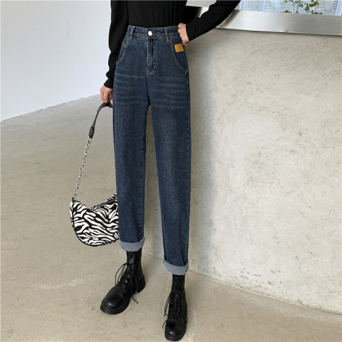 Real shot of high-waisted harem jeans for women in spring and autumn 2024 new style loose slimming straight carrot daddy pants