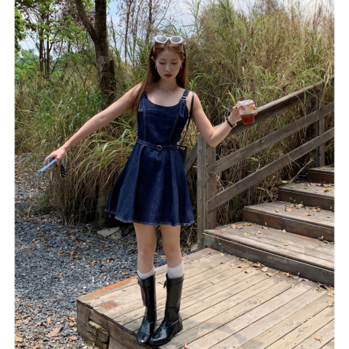 Real shot Korean version washed denim dress American hot girl denim vest suspender skirt