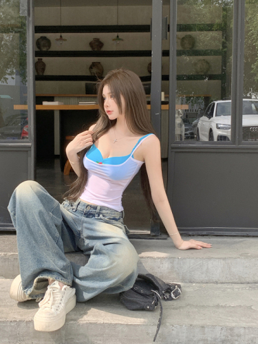 Real shot of niche American hot girl contrasting color patchwork camisole female blue tube top slim fit short top