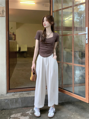 Actual shot of pleated slim-fitting short-sleeved T-shirt top, lazy and loose back elastic high-waisted wide-leg nine-point pants