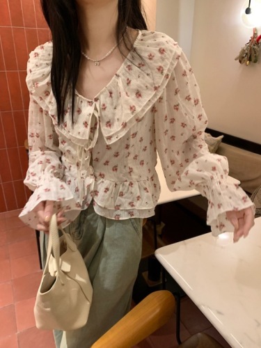 Actual shot~Spring forest style lotus leaf collar floral artistic sweet shirt~