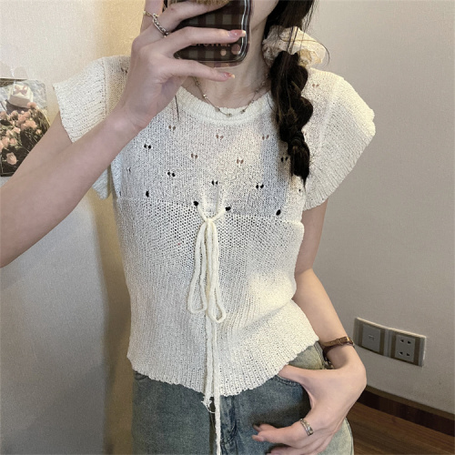 Real shot of simple, sweet and cute lace-up hollow flying sleeves loose pullover short sweater top