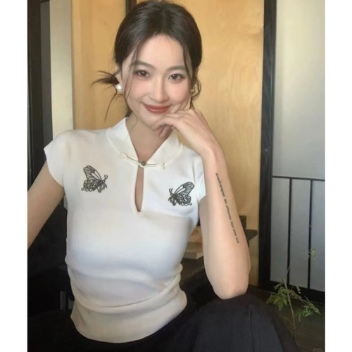 新中式蝴蝶刺绣半高领短袖T恤女修身显瘦高级感复古国风针织上衣