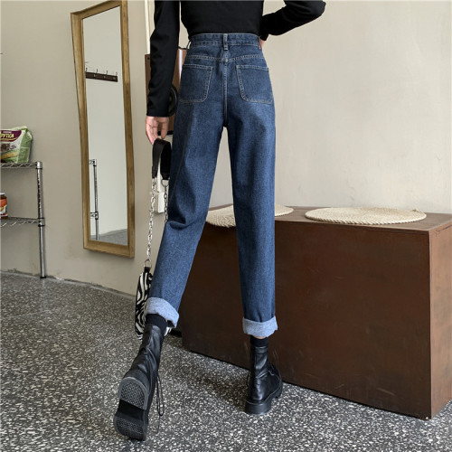 Real shot of high-waisted harem jeans for women in spring and autumn 2024 new style loose slimming straight carrot daddy pants