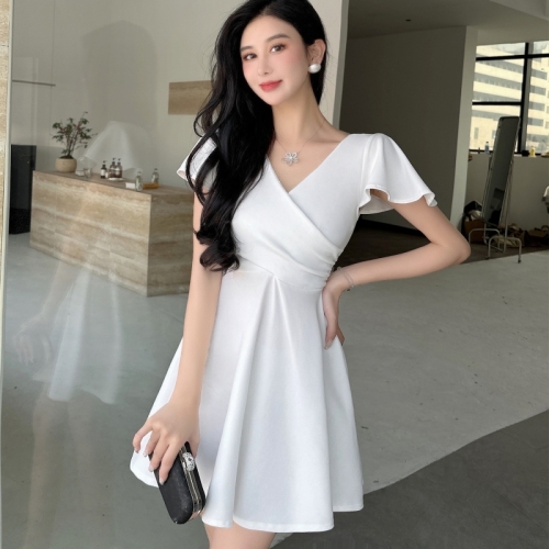 Real shot of sexy v-neck flying sleeves wide swing waist bottoming dress
