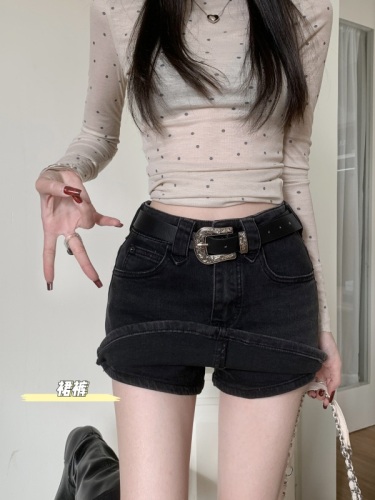 Real shot of hot girl retro high-waist stretch denim short skirt pants for women to prevent exposure