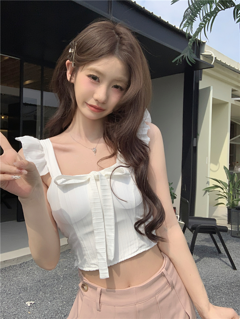 Real shot of bow tie with small flying sleeves and chest padded vest for women in spring and summer, Korean version, sweet and versatile short style, beautiful back