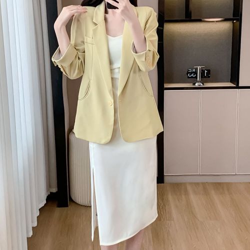 Real shot of summer high-end French royal yellow suit + waist slimming suspender dress suit