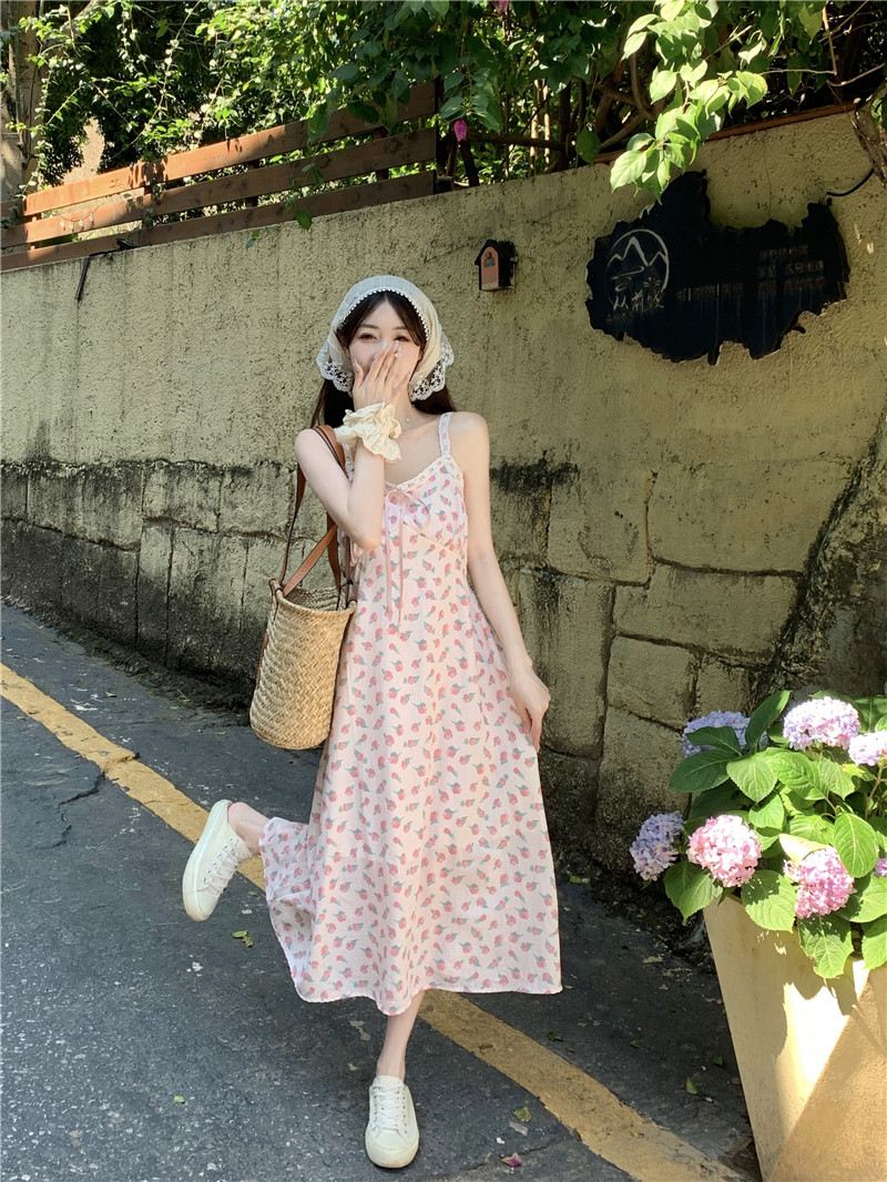 實拍~法式溫柔風仙女碎花夏季小清新森系吊帶裙