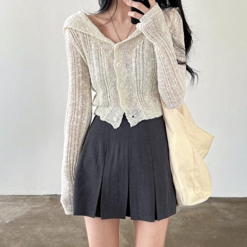 Real price Korean hot girl slimming knitted cardigan sun protection light short coat for women