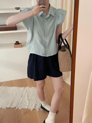夏季韩系简约宽松polo领小飞袖衬衫女减龄短款单排扣上衣洋气小衫