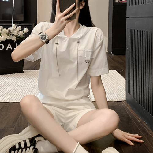 2024 new summer style Internet celebrity slimming and age-reducing high-end fashion casual sports running white short-sleeved suit pants for women