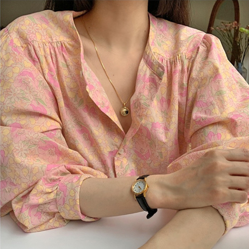 Sweet age-reducing floral shirt loose lantern sleeve fresh floral top for women
